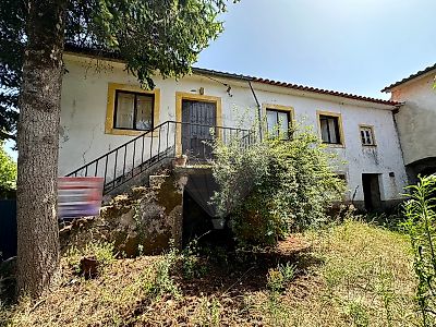 Moradia T3 à venda em Podentes, Penela