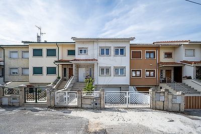 Moradia T3 à venda em Santa Maria Maior, Chaves
