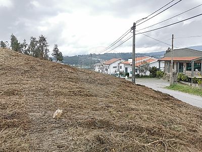 Terreno à venda em Figueiras e Covas, Lousada