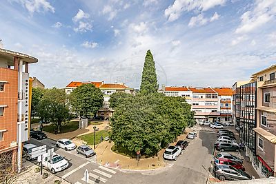 Prédio à venda em Venteira, Amadora