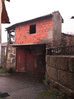 Moradia T1 à venda em Tinhela e Alvarelhos, Valpaços