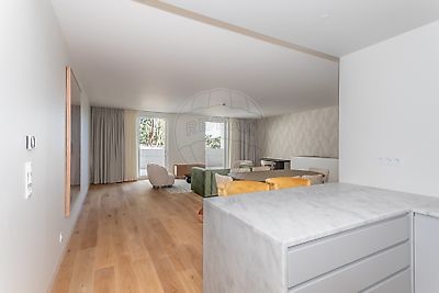 Apartamento para arrendar em Santo António