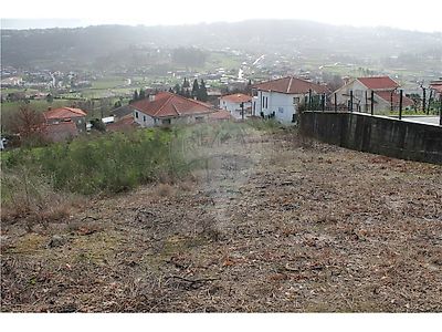 Terreno à venda em Airães, Felgueiras