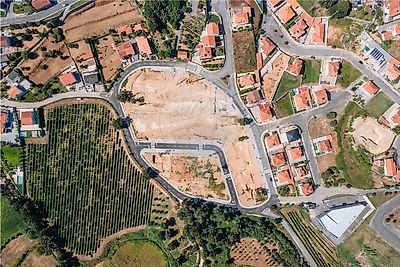 Terreno à venda em Friande, Felgueiras