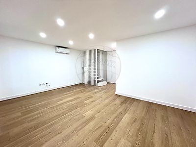 Apartamento para arrendar em Lordelo do Ouro e Massarelos