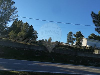 Terreno à venda em Guarda, Guarda