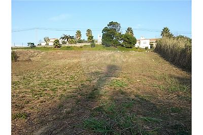 Terreno à venda em Miragaia e Marteleira, Lourinhã