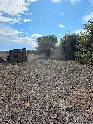 Land for sale in Quarteira, Loulé