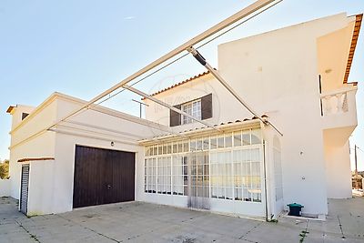 Moradia T2 à venda em Moncarapacho e Fuseta, Olhão