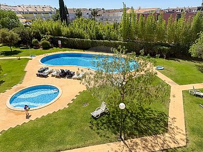 Apartment T2 for sale in Quarteira, Loulé