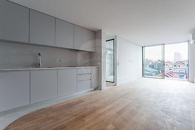 Apartamento à venda em Cedofeita, Santo Ildefonso, Sé, Miragaia, São Nicolau e Vitória