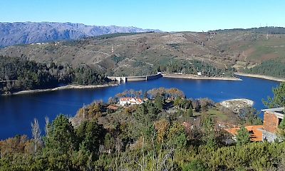 Terreno à venda em Venda Nova e Pondras, Montalegre