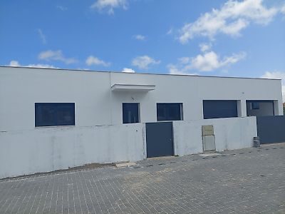 Moradia T3 à venda em Cela, Alcobaça