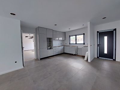 Moradia T3 à venda em Cela, Alcobaça