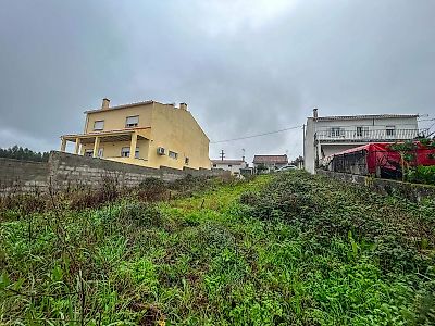 Terreno à venda em Torres Novas (Santa Maria, Salvador e Santiago), Torres Novas