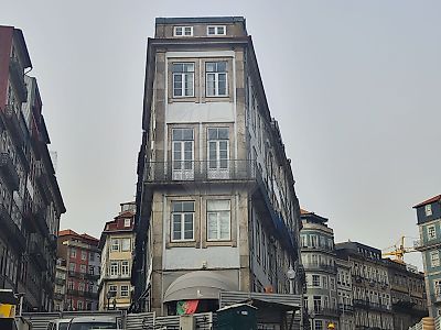 Prédio à venda em Cedofeita, Santo Ildefonso, Sé, Miragaia, São Nicolau e Vitória, Porto
