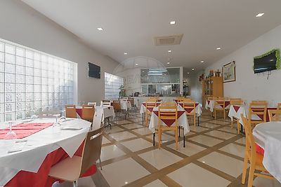 Prédio à venda em Eixo e Eirol, Aveiro