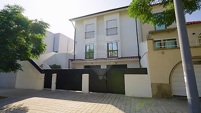 Moradia à venda em Aldoar, Foz do Douro e Nevogilde