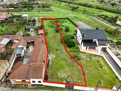 Terreno à venda em Febres, Cantanhede