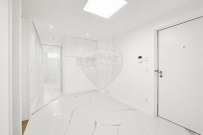 Apartamento à venda em Lordelo do Ouro e Massarelos