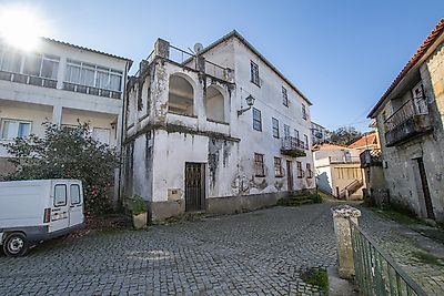 Moradia T8 à venda em Aldeia das Dez, Oliveira do Hospital