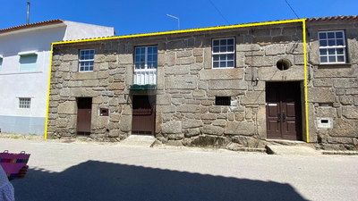 Moradia T2 à venda em Travanca de Lagos, Oliveira do Hospital RE/MAX