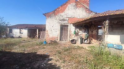 Moradia T2 à venda em Alcobertas, Rio Maior
