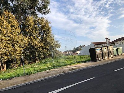 Terreno à venda em Aveleda, Lousada