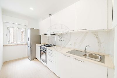 Apartamento para arrendar em Benfica