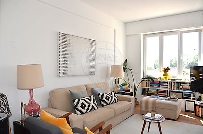 Apartamento para arrendar em Alcântara
