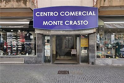 Loja à venda em Gondomar (São Cosme), Valbom e Jovim, Gondomar