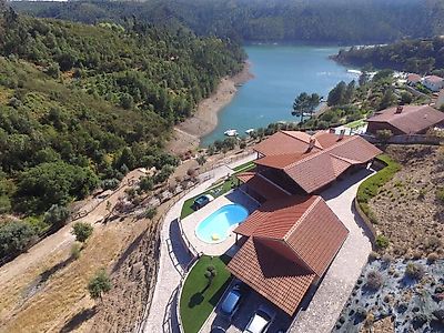 Moradia T10 de luxo à venda em Serra e Junceira, Tomar