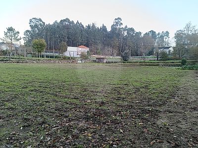 Terreno à venda em Arosa e Castelões, Guimarães