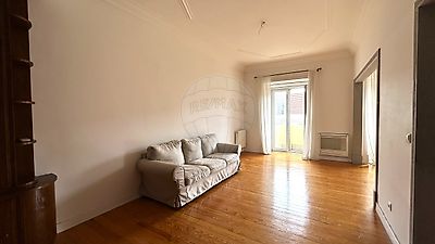 Apartamento para arrendar em Santo António