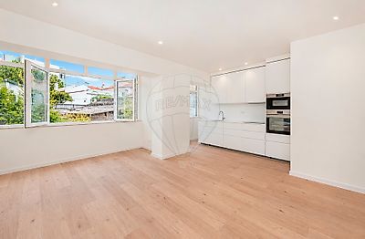 Apartamento para arrendar em Benfica