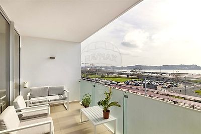 Apartamento T3 à venda em Algés, Linda-a-Velha e Cruz Quebrada-Dafundo, Oeiras