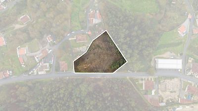Terreno à venda em Cepães e Fareja, Fafe