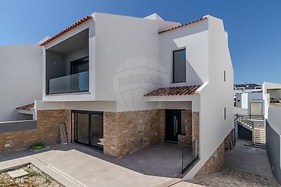 Moradia T4 à venda em Ericeira, Mafra | RE/MAX Portugal