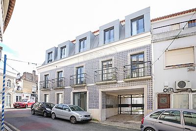 Loja à venda em Oeiras e São Julião da Barra, Paço de Arcos e Caxias, Oeiras