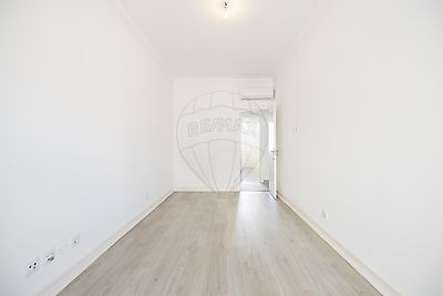 Apartamento para arrendar em Campolide