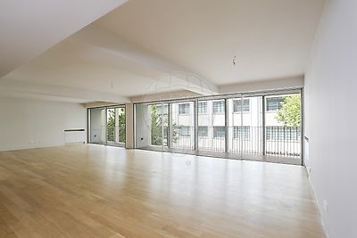 Apartamento para arrendar em Santo António