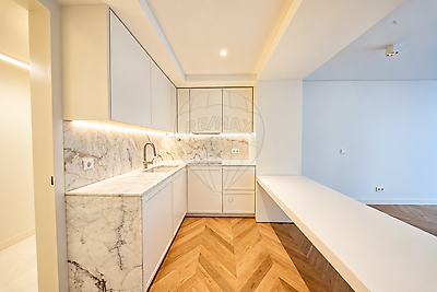 Apartamento para arrendar em Avenidas Novas
