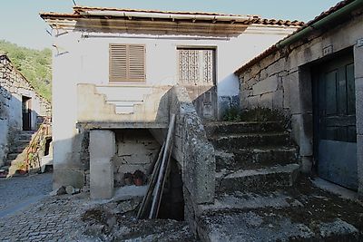 Moradia T2 à venda em Granja do Tedo, Tabuaço