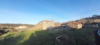 Quinta T2 à venda em Vila da Ponte, Sernancelhe