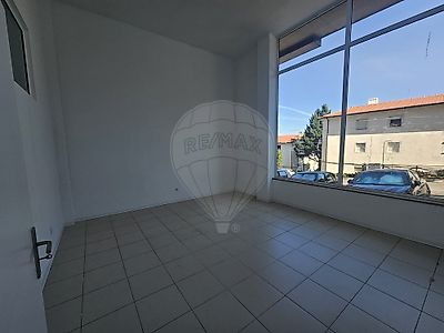 Loja à venda em Viseu, Viseu