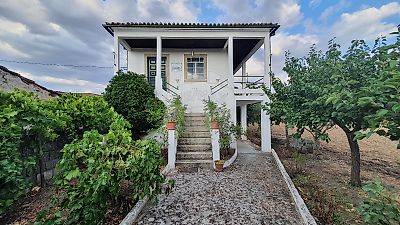 Moradia T6 à venda em Vila Chã de Braciosa, Miranda do Douro