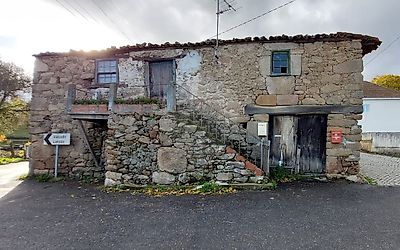 Moradia T2 à venda em Sortes, Bragança