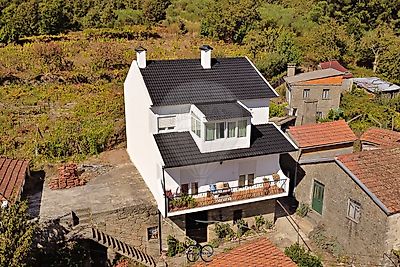 Moradia T3 à venda em Lamego (Almacave e Sé), Lamego