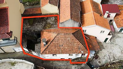 Moradia T3 à venda em São Martinho de Mouros, Resende