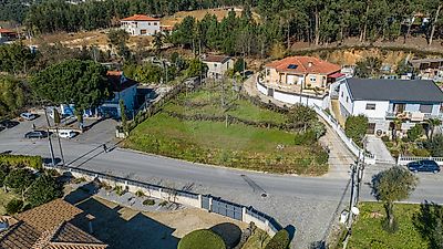 Moradia T4 à venda em Britelo, Gémeos e Ourilhe, Celorico de Basto